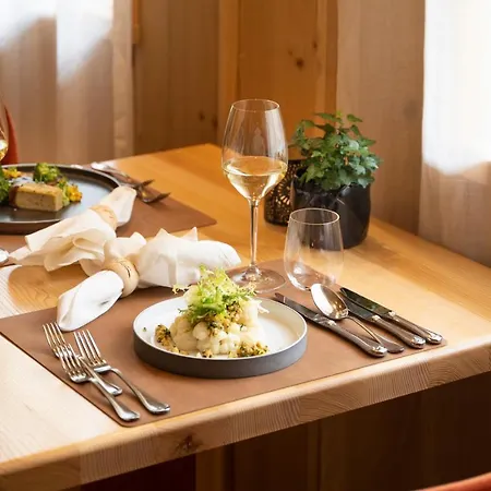Natur- Und Wellnesshotel Hoeflehner Hotel Haus im Ennstal