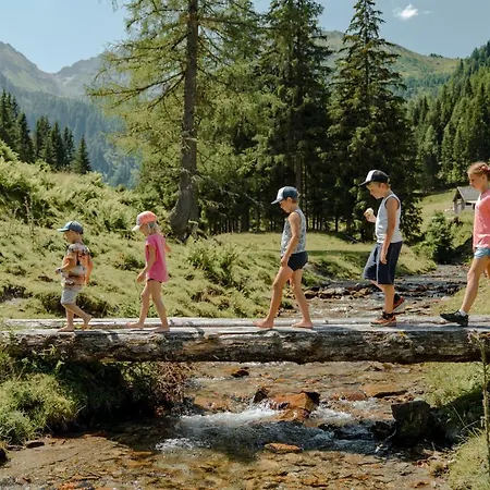 Natur- Und Wellnesshotel Höflehner 4* Haus im Ennstal