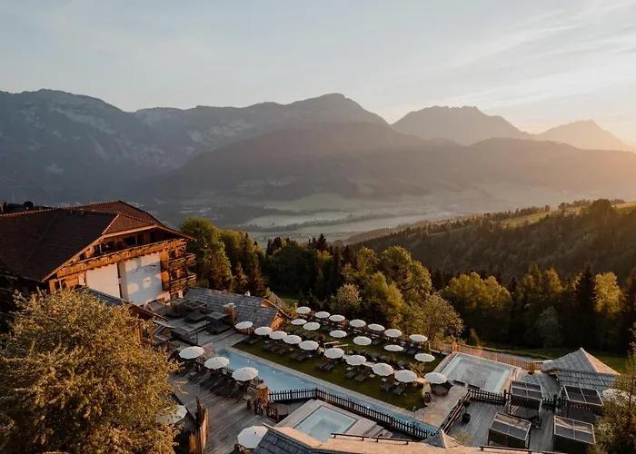 فندق Natur- Und Wellnesshotel Hoeflehner هاوس إم إنيستال