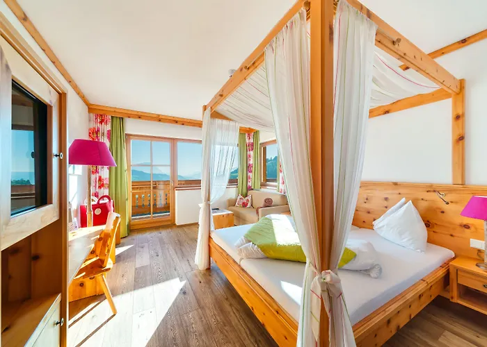 فندق Natur- Und Wellnesshotel Hoeflehner هاوس إم إنيستال