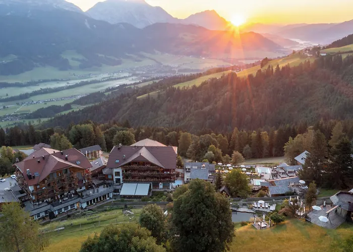 Natur- Und Wellnesshotel Hoeflehner Haus im Ennstal