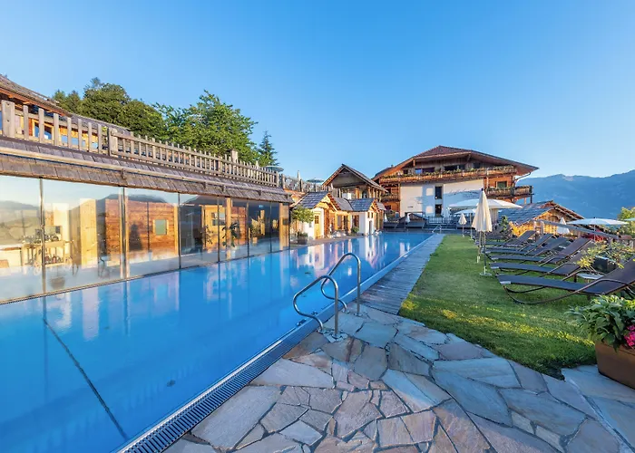 Natur- Und Wellnesshotel Hoeflehner 4*