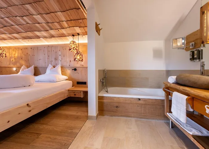 Natur- Und Wellnesshotel Hoeflehner فندق